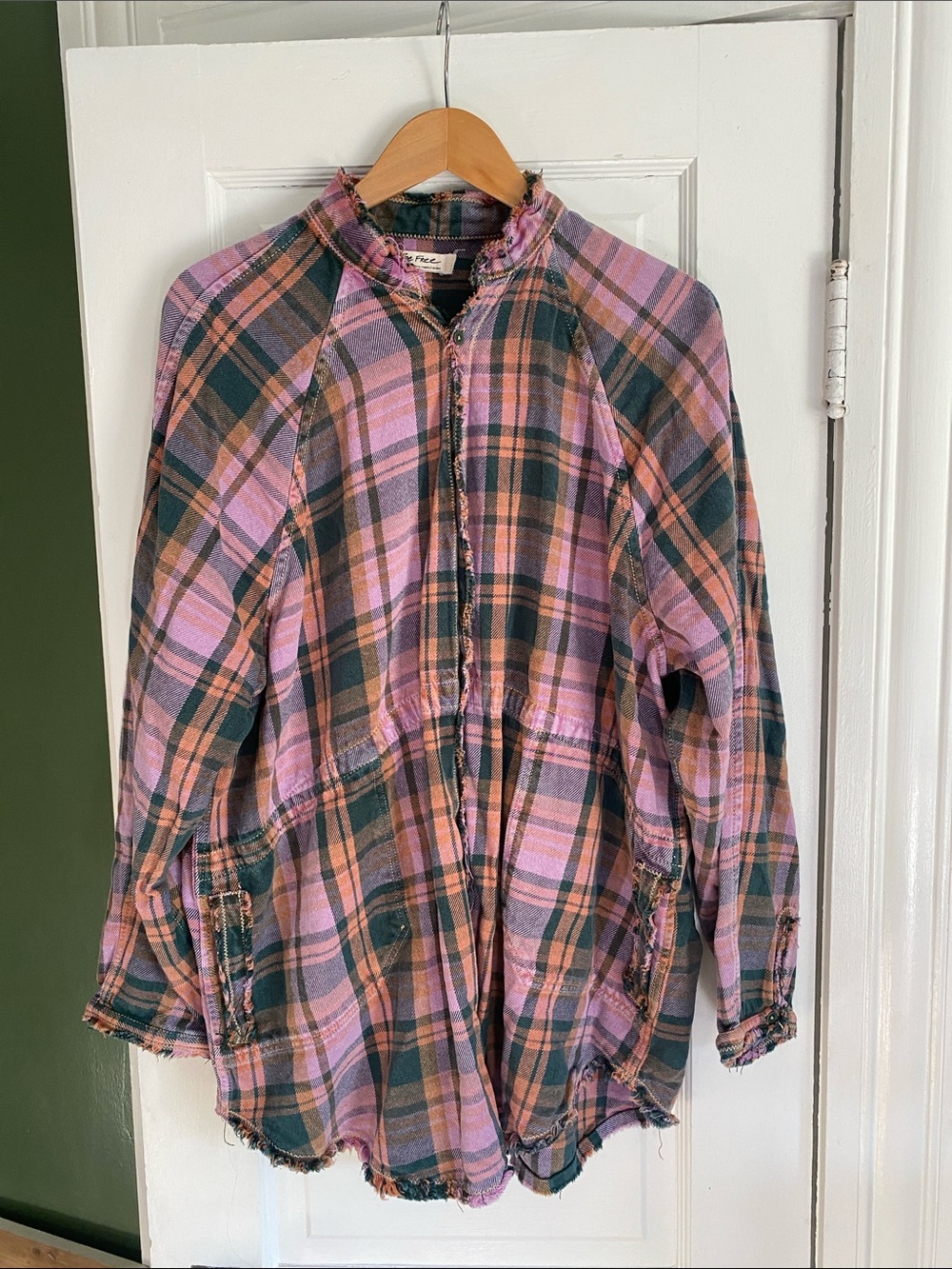 We The Free Pink, Green & Tan Plaid Button-Front Shirt Jacket size large